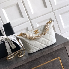 Chanel Hobo Bags